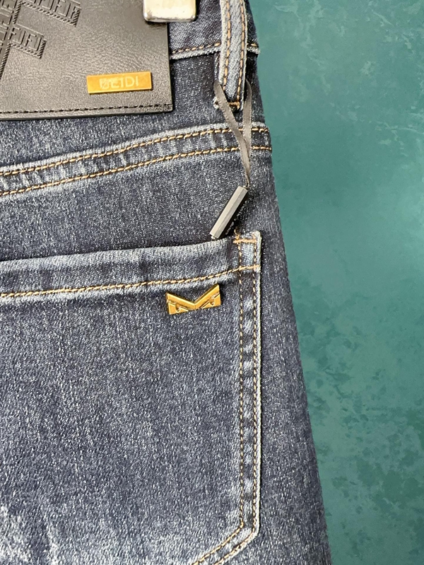 ブランドジーンズ内部構造